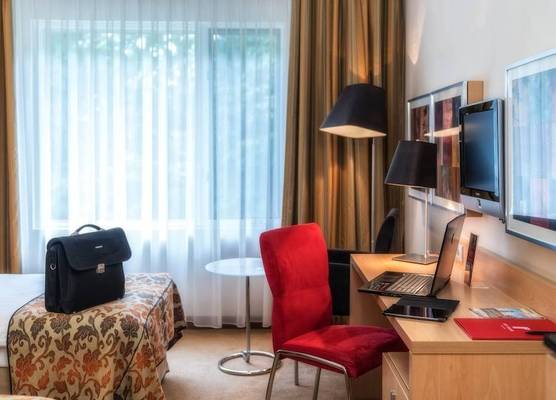 Hotel HP Park Poznań Malta 1