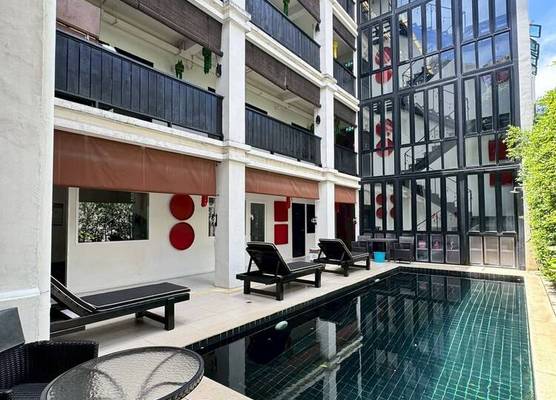 99 The Gallery Hotel 1