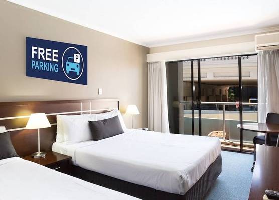Riverside Hotel Southbank 1