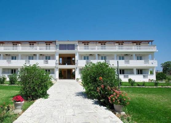 Hotel Tassia for families & couples 1