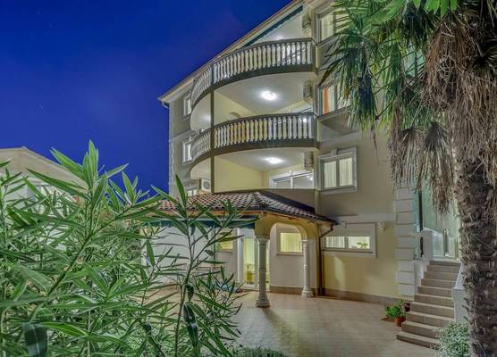 Apartments Villa Maria 1