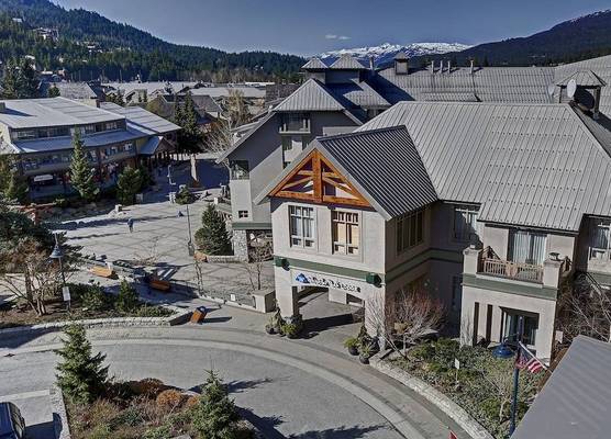 Whistler Peak Lodge 1