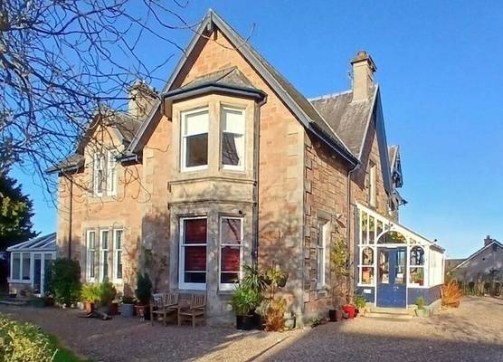 Trafford Bank Guest House 1
