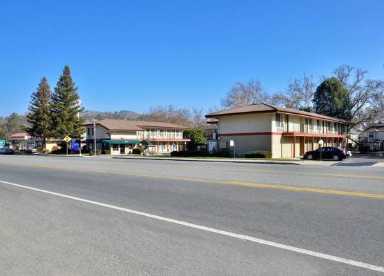 Atascadero Inn 1