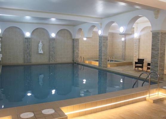 Chatsworth House Hotel 1