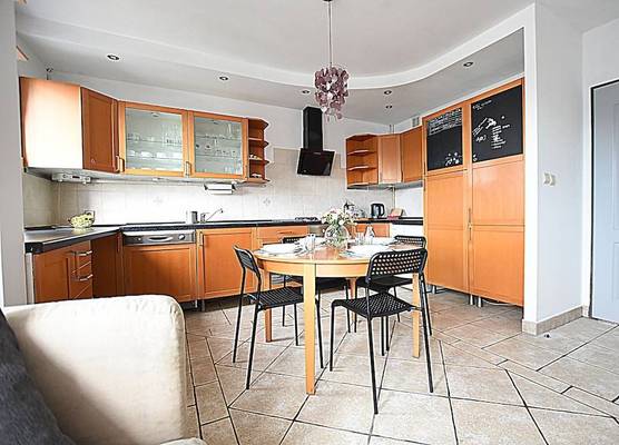 Mhost Bronowice 1