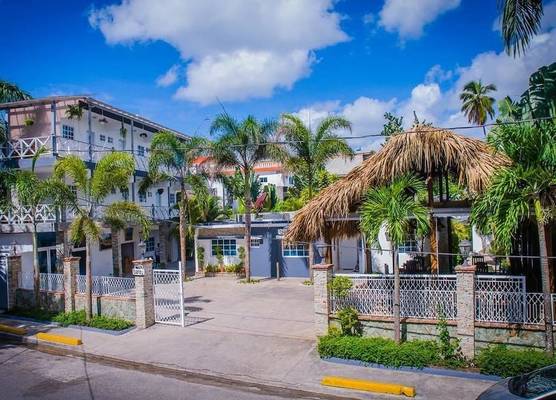 Batey Hotel Boutique 1