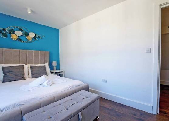 Imperial London Square Mile Apartments 1