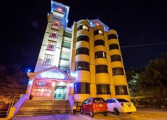 Carlsbed Motel 1