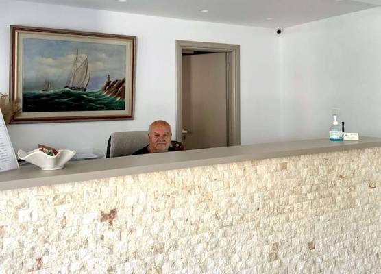 Manolis Apartments plakias 1