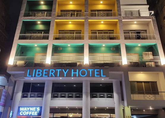 Liberty Hotel Saigon Parkview 1