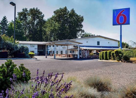 Motel 6 Gresham, OR - Portland 1