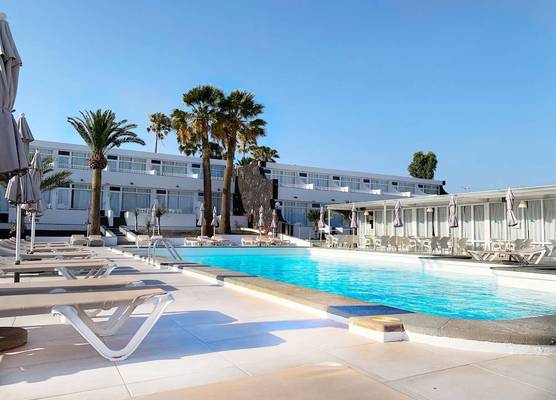 Apartamentos Orly Club Arena Dorada 1