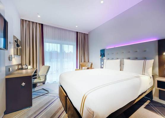 Premier Inn Regensburg City Centre 1