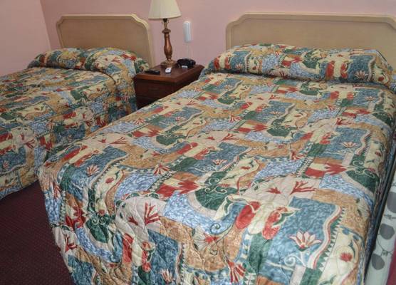 Tarpon Inn 1