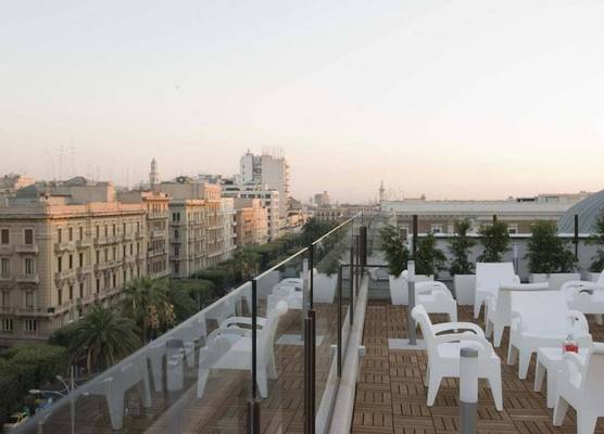 JR Hotels Oriente Bari 1