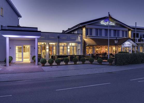 Hotel Restaurant Burg-Klause 1