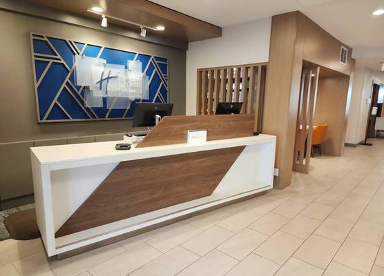Holiday Inn Express & Suites IDAHO FALLS by IHG 1