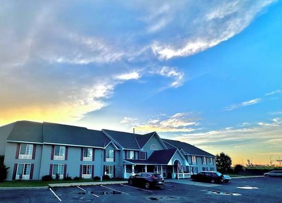 Quality Inn & Suites Alexandria 1