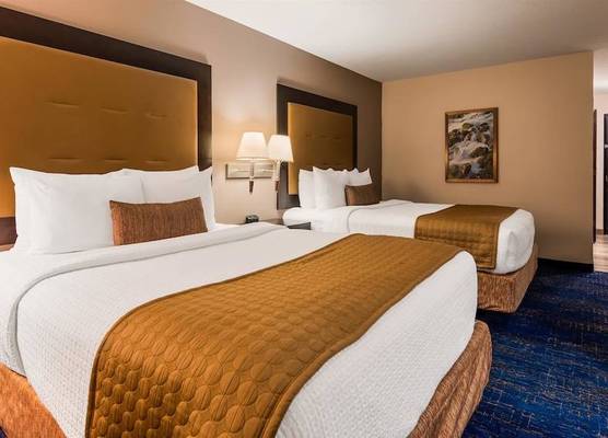 Best Western Plus Portland Airport Hotel & Suites 1