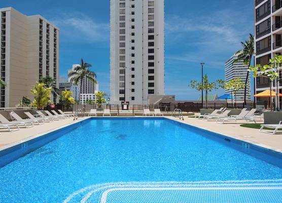 Premium Remodeled Condo with Ocean View and Parking 1