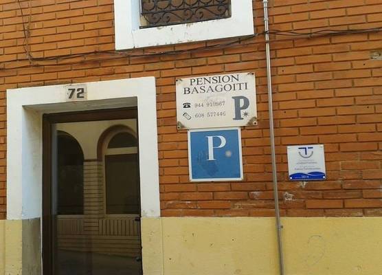Pensión Basagoiti 1