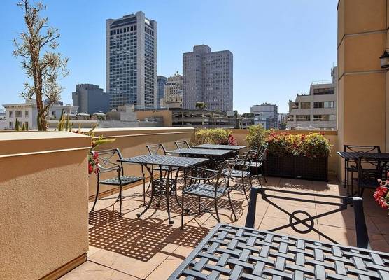 Orchard Garden Hotel 1