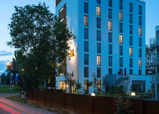 Hotel K99 1