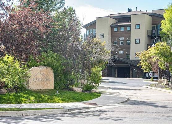Crestview Condominiums by All Seasons Resort Lodging 1