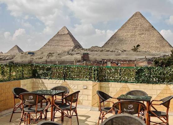 Hur Pyramids Inn 1