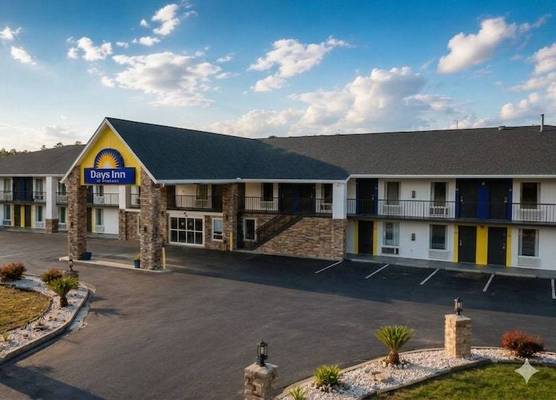 Days Inn by Wyndham Newberry South Carolina 1