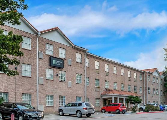 MainStay Suites Addison-Dallas 1