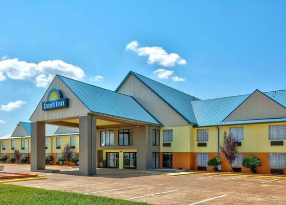 Days Inn by Wyndham Tunica Resorts 1