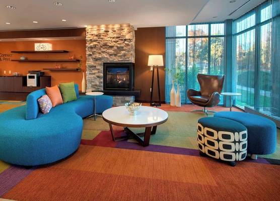 Fairfield Inn and Suites by Marriott Syracuse Carrier Circle 1