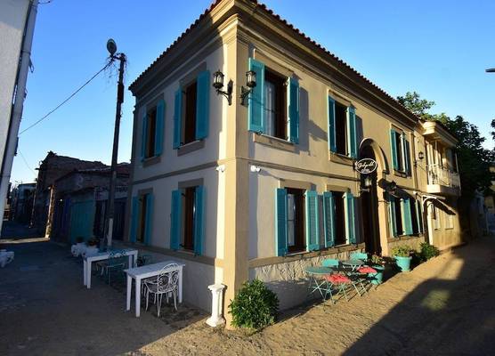 Otel Gülayvalık 1