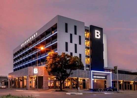 Bridgeport Hotel 1