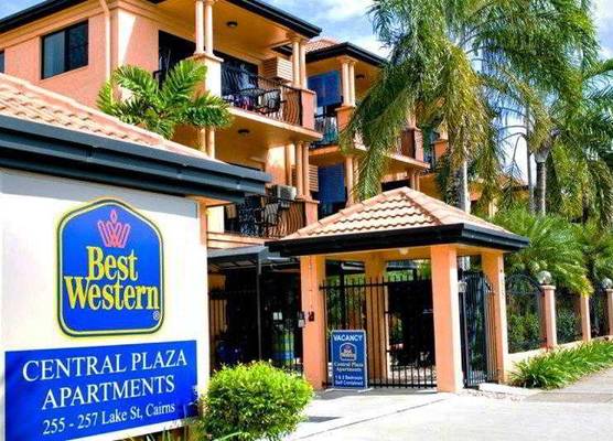 Central Plaza Apartments 1