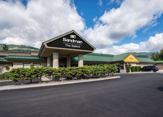 Sandman Hotel Revelstoke 1