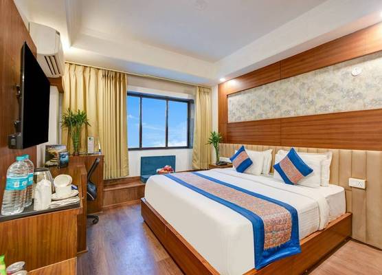 Airport Hotel Grand 1