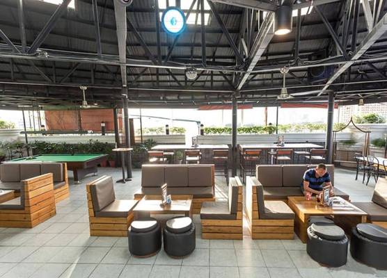 Urban Travellers Hotel 1