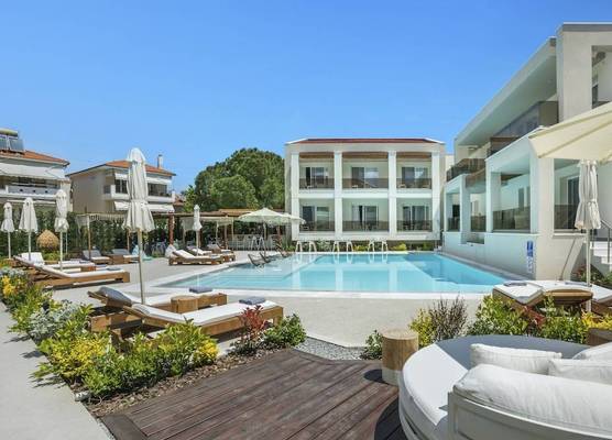 Mirablue Luxury Residences 1
