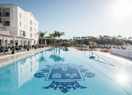 Dona Filipa Hotel 1