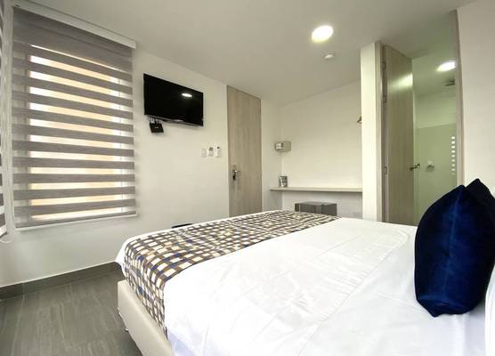 Seven Inn Hotel 1