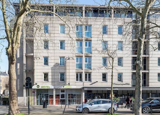 B&B HOTEL Nantes Centre 1