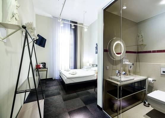 Home Aparthotel 1