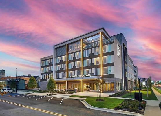 AC Hotel by Marriott Tuscaloosa Downtown 1