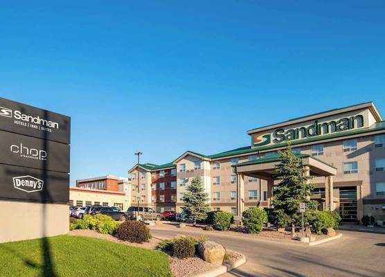 Sandman Hotel & Suites Winnipeg Airport 1