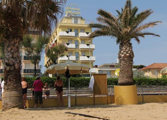 Hotel Remin Plaza 1