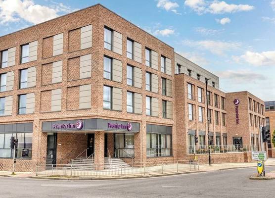 Premier Inn York City Centre - Layerthorpe 1
