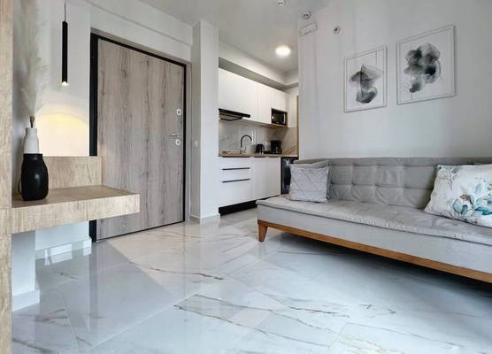 B&K ROOMS 1